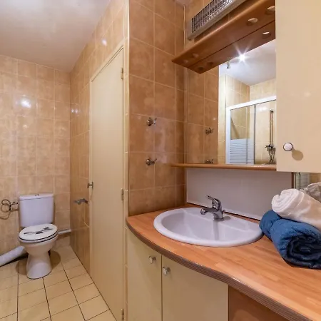 Helios By Interhome *